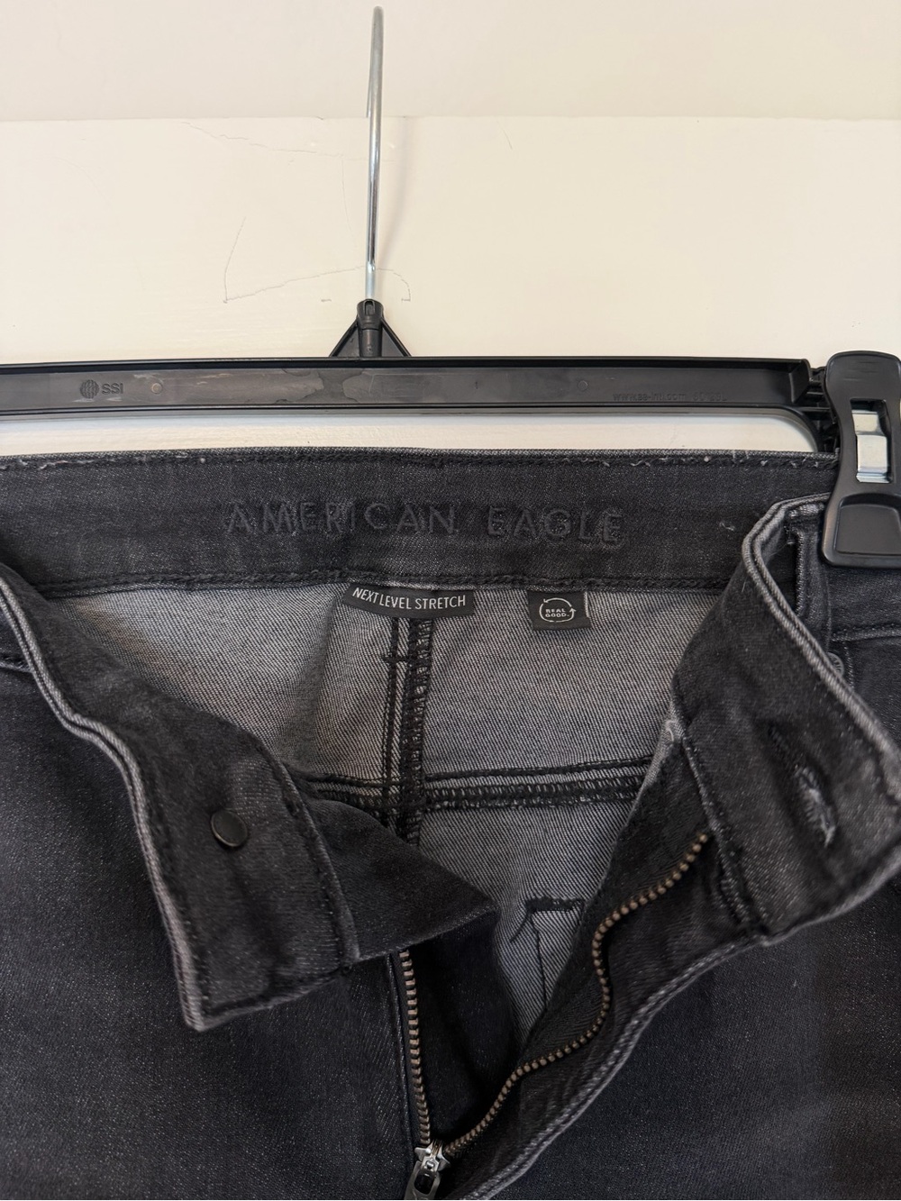 American Eagle Black High-Rise Ankle Flare Jeans - Picture 4 of 4